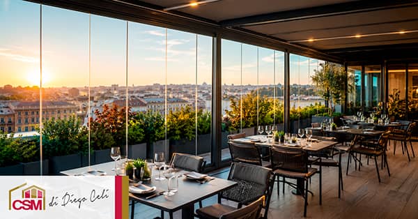 Vetrate panoramiche per ristorante per l'estate