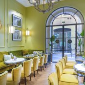 Deluxe Hotel Adriano