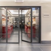 Deluxe Hotel Adriano